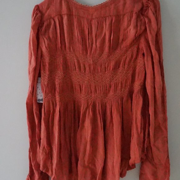 NWT free people Blue Bird smocked button down top - Picture 7 of 9